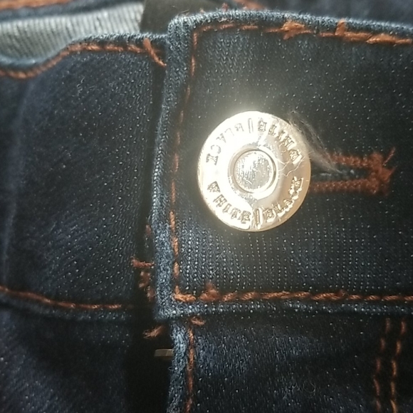 Women Jean's dark wash size 4R - Picture 2 of 7